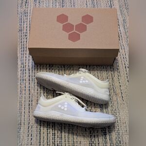 Vivobarefoot Primus Lite III White Sneakers Size EU 35